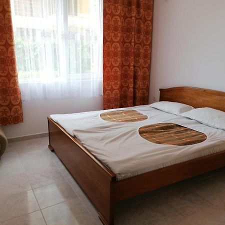 Complex Argo Ap.2 Apartment Ravda Bagian luar foto